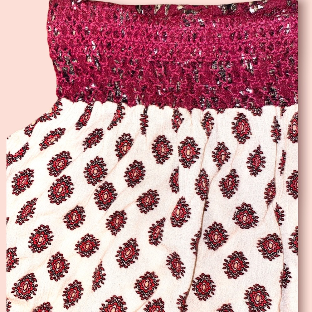 Altar’d state Boho shorts, rayon, elastic stretchy waist, super cute, size small - Picture 3 of 4